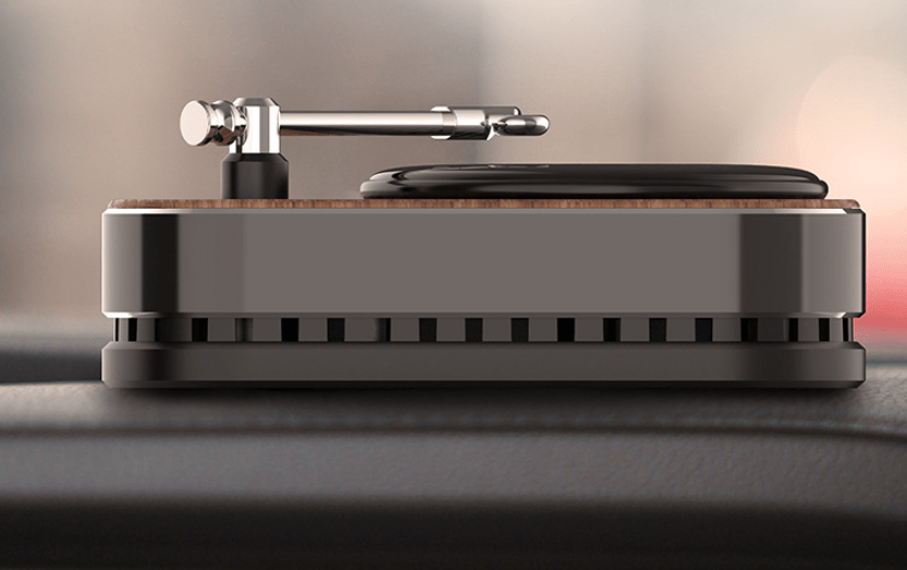 Solar Rotating Car Perfume – Record Player Aromatherapy Decor